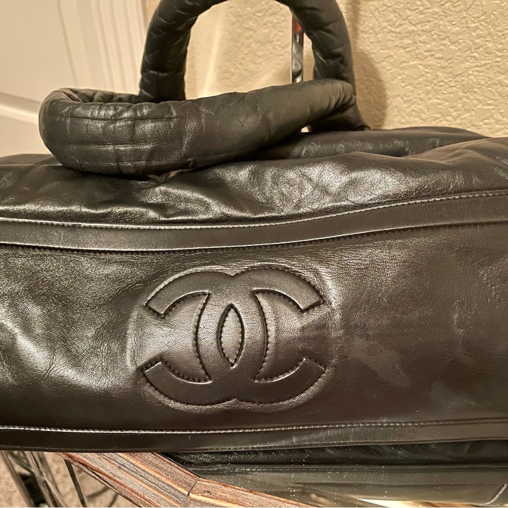 Chanel Coco Cocoon Zipped Tote Lambskin
Large black reversible - Picture 16 of 16